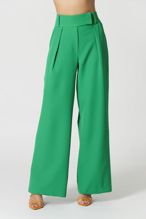 Calça Pantalona Minimalista