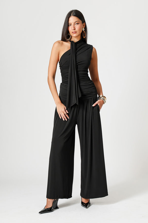 Calça Versátil Pantalona com Ajuste na Barra