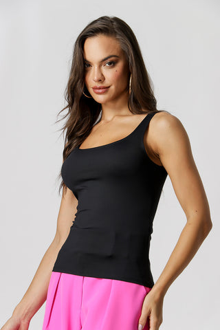 Camiseta básica sin mangas - NEGRA