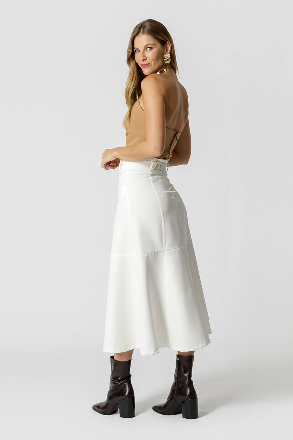 Blusa Sem Alça De Alfaiataria