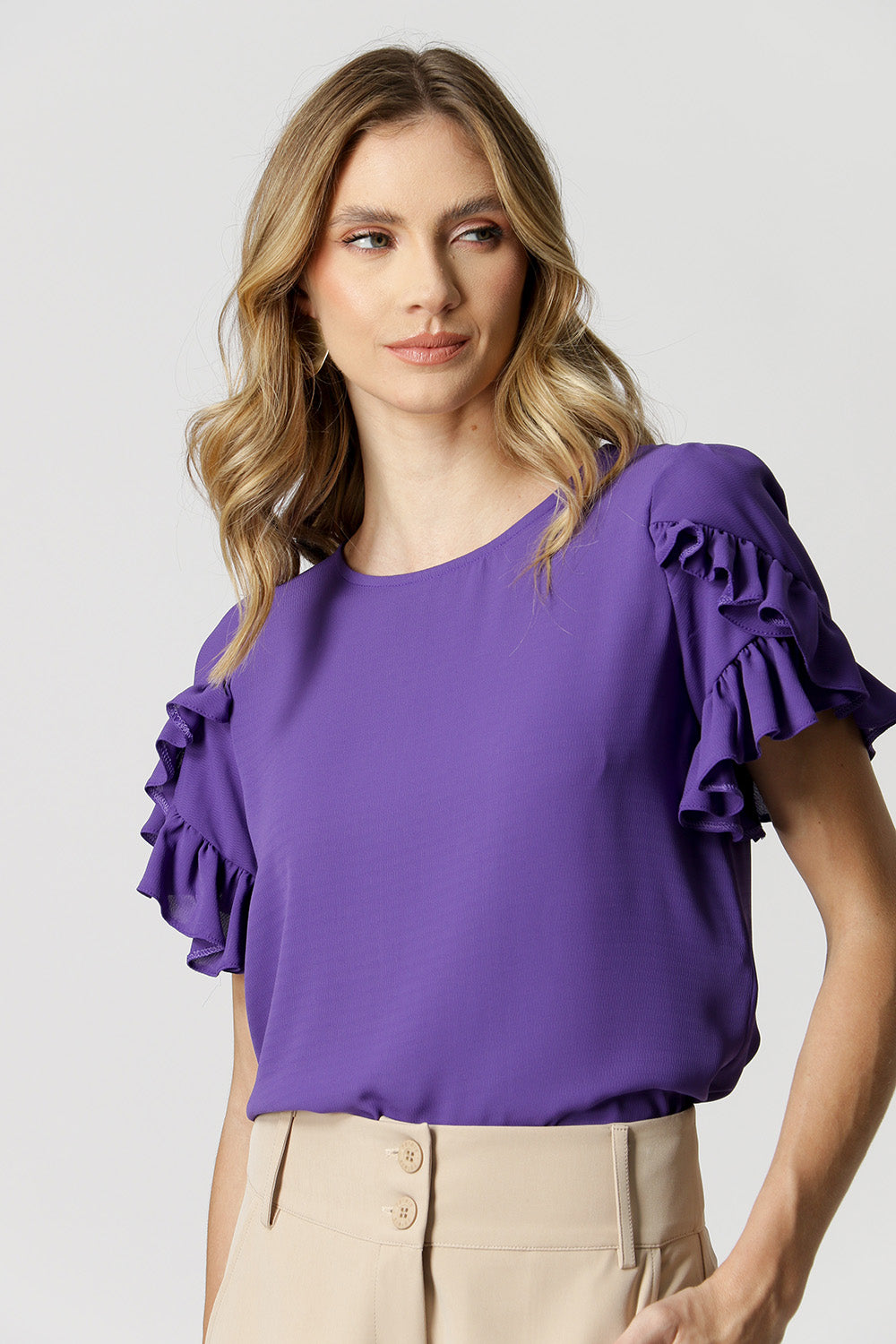 Blusa Com Babados Na Manga