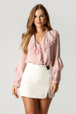 Blusa Crepe Fluido Com Babado e Renda