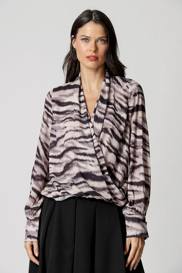 Blusa Cachequer Manga Longa Estampada