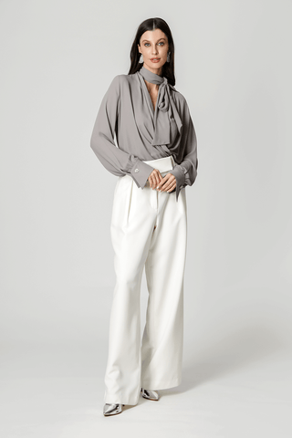 Blusa con lazo y mangas largas abullonadas - GRIS