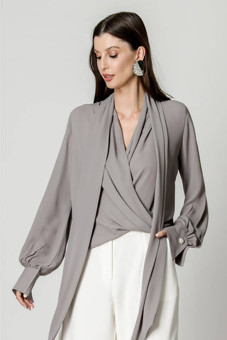Blusa con lazo y mangas largas abullonadas - GRIS