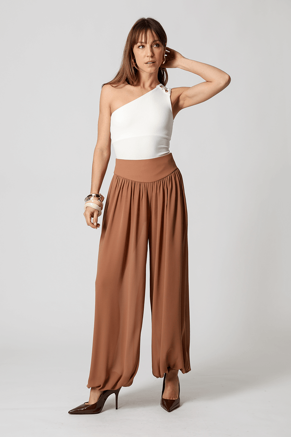 Blusa Ombro Único Botões Dourados