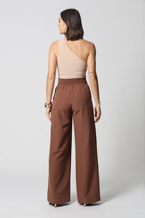 Blusa Ombro Único Botões Dourados Diferenciados