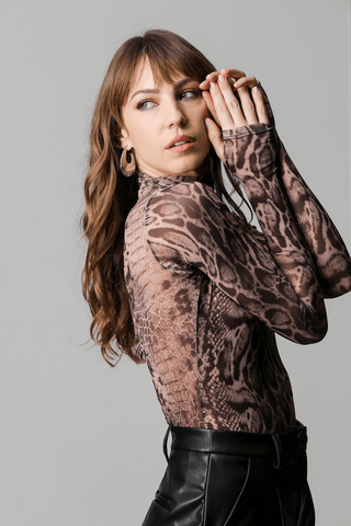 Blusa Manga Longa Tule Estampada - PRETO 2088
