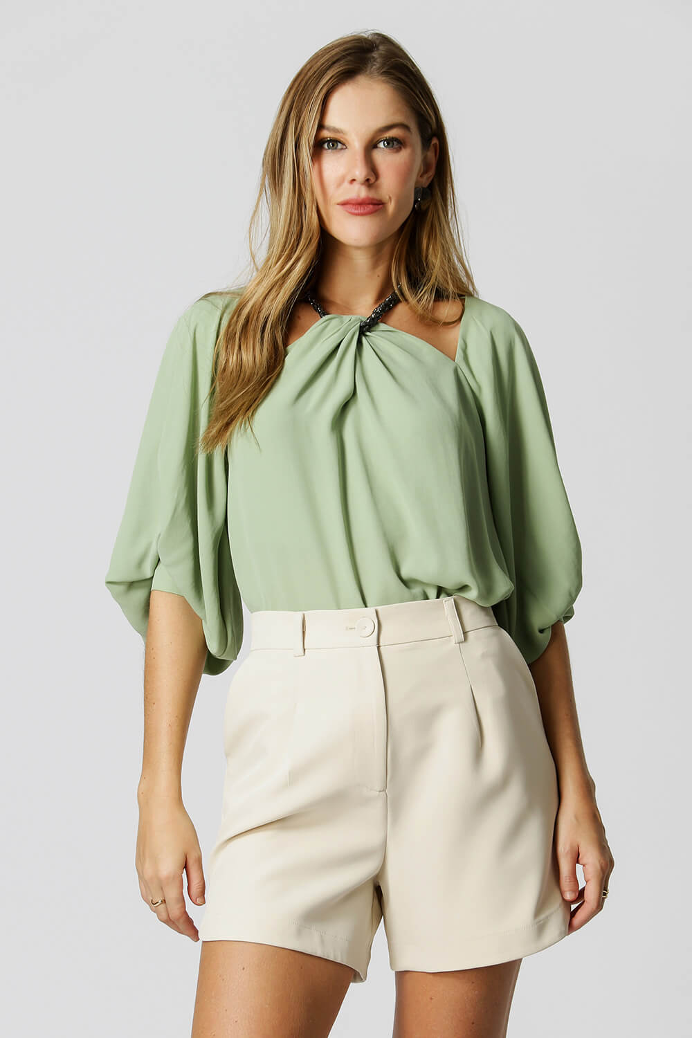 VERDE ACINZENTADO CLARO 1