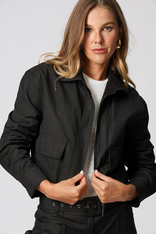 Jaqueta Bomber Com Bolsos Amplos - PRETO