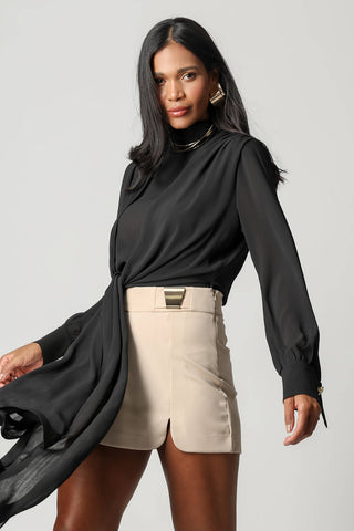 Blusa con pañuelo - NEGRO