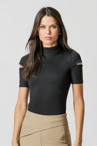 Blusa con mangas abiertas - NEGRO