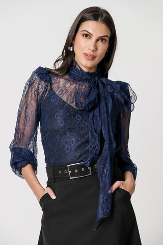 Blusa de cuello alto con lazo de encaje - AZUL MARINO