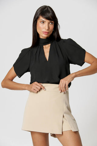 Blusa Com Manga Tulipa E Gola Dobrada - PRETO