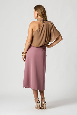 Blusa Ombro Único Com Manga Angel