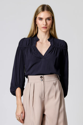 Blusa con detalles fruncidos y canesú - AZUL MARINO