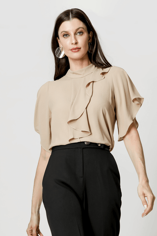 Blusa Crepe Com Detalhe De Jabout Assimétrico - AREIA 3