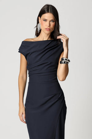 Vestido Assimétrico Com Pregas