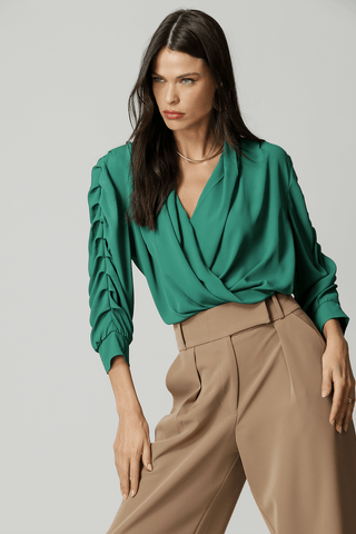Blusa Manga 3/4 Com Pregas - GARRAFA