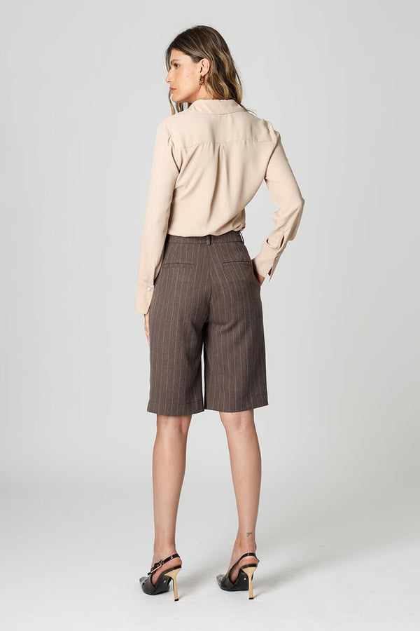 Camisa com Punho Francês e Botões de Strass