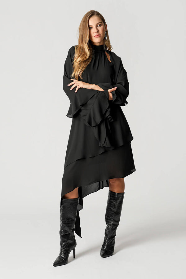 Vestido Camadas Assimétricas