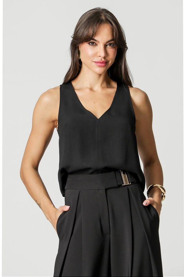 Blusa Com Decote V Sem Manga