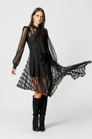 Vestido de encaje asimétrico - NEGRO