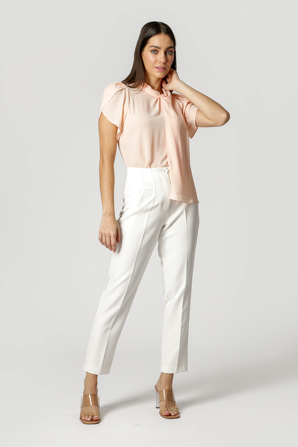 Blusa Com Faixa No Decote