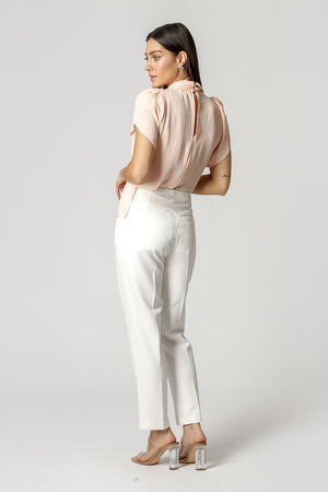 Blusa Com Faixa No Decote