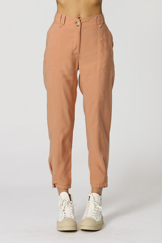 Pantalón con detalle de botones en el bajo - SALMAO ESC