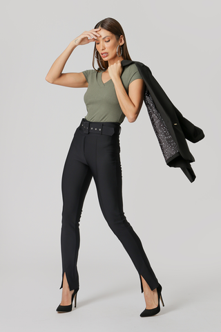 Blusa Malha Canelada Decote V - VERDE ACINZENTADO