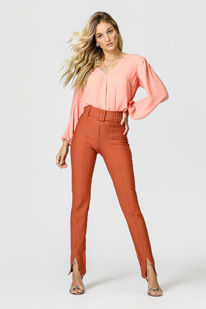 Calça Skinny Fenda na Barra