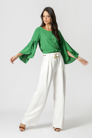 Blusa con volantes en las mangas - BANDERA