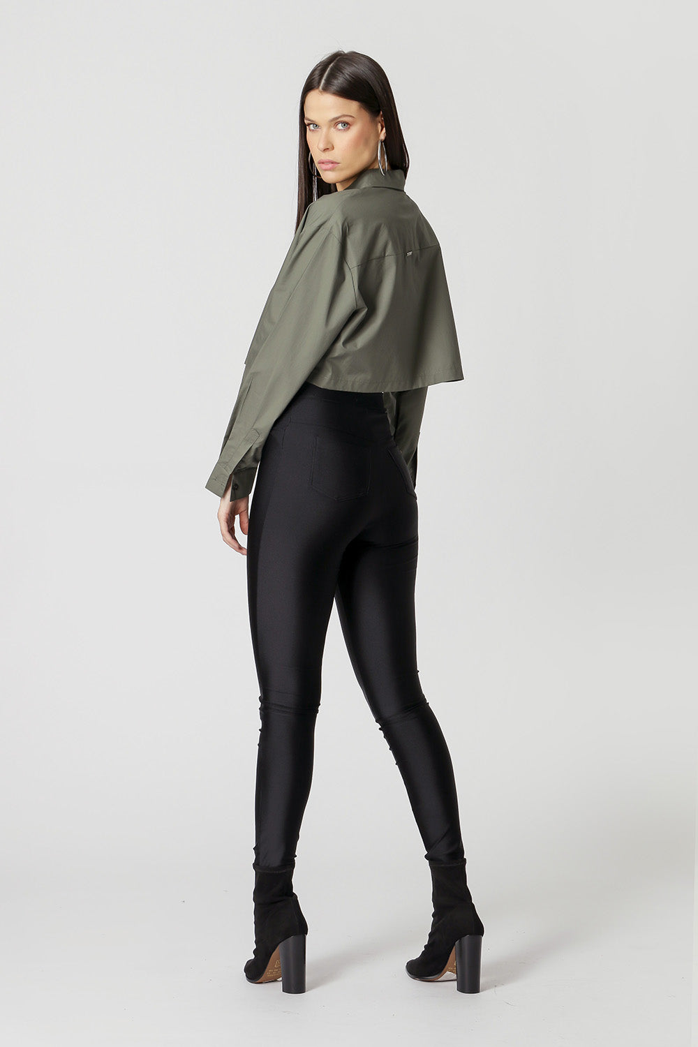 MILITAR