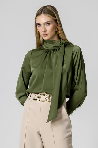 Blusa De Cetim Com Faixa Na Cintura - MUSGO