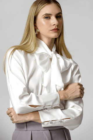 Blusa De Cetim Com Faixa Na Cintura - OFF WHITE