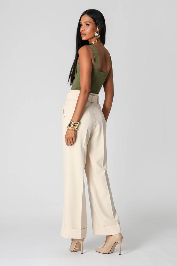 Blusa Cropped De Alça Larga