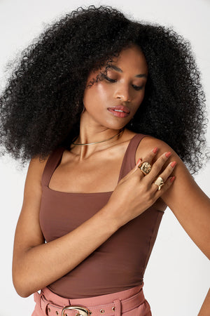 Blusa Cropped De Alça Larga