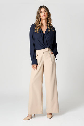 Blusa Com Botão Dourado - MARINHO 4