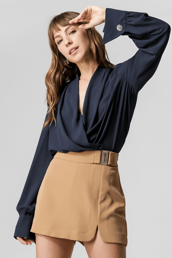 Blusa Com Botão de Strass