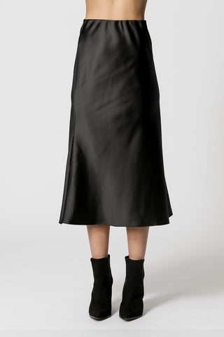 Falda midi de satén - NEGRA