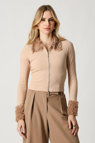 Blusa Com Zíper e Plumas - AREIA