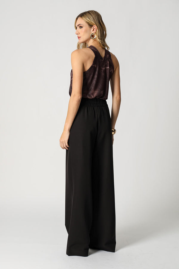 Blusa Com Busto Torcido