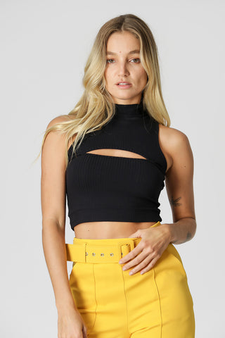 Blusa corta con cuello - NEGRO
