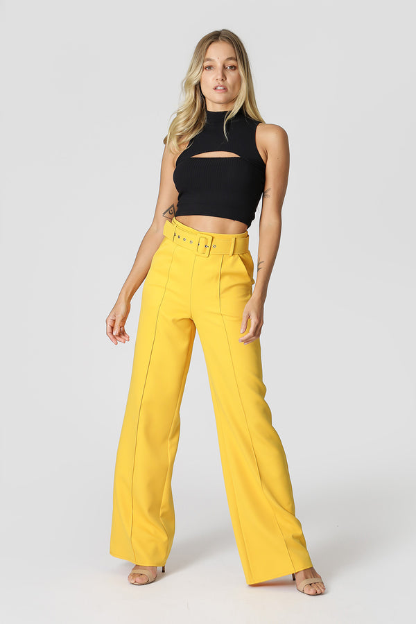 Blusa Cropped com Gola