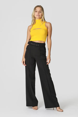 Blusa Cropped com Gola