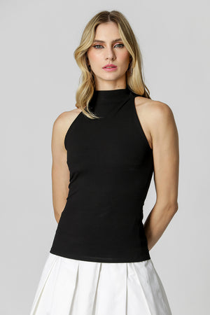 Blusa Gola Alta Sem Manga