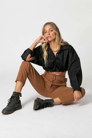 Camisa Cropped Manga Longa - PRETO
