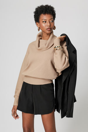 Blusa Sweater Gola Volumosa