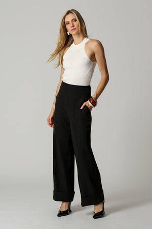 Blusa Cava Americana com Gola TRIMIX